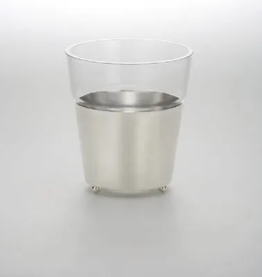 Produktbild von Vase, Übertopf glatt poliert mit Glaseinsatz Höhe 15,5 cm Durchmesser 14,0 cm versilbert Anlaufgeschützt