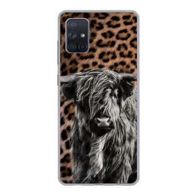 Produktbild von MuchoWow® Handyhülle Schutzhülle Hülle für Samsung Galaxy A71 Schottischer Highlander - Pantherdruck - Schwarz - Weiß Silikon Softcase Handy Hülle - Kartenbesitzer