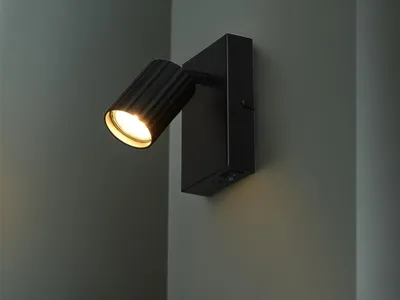 Produktbild von LED Innen Wandstrahler 1-flammig Schwarz mit Schalter, Wandspot schwenkbar