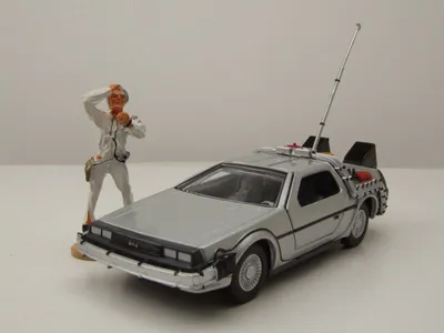 Zdjęcie produktu dla Corgi CC05503 DeLorean DMC Powrót do przyszłości Powrót do przyszłości z figurką Doc Brown 1:36