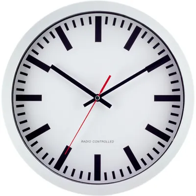 Produktbild von EUROTIME Funk-Wanduhr Bahnhof-Style, weiß