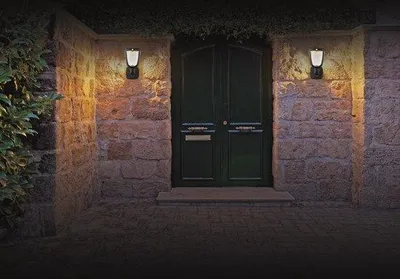 Immagine prodotto di Sylvania Gizmo Solar Wall Light Lantern, illuminazione a parete per esterni, nero, acrilonitrile butadiene stirene (ABS), IP54, strada, III