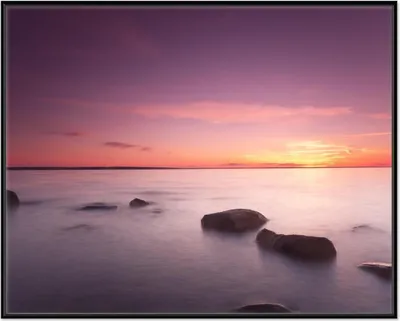 Produktbild von Wallario Wandbild Nebel am See bei Sonnenuntergang, Größe: 40,30 x 50,30 cm, Poster mit schwarzem Aluminiumrahmen