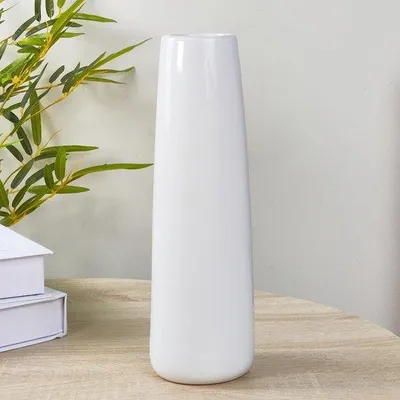 Zdjęcie produktu dla Nowoczesny biały wazon ceramiczny 30 cm – element dekoracyjny