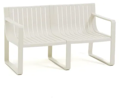 Produktbild von Gartenmöbel-Set aus glasfaserverstärktem Polypropylen mit 2-Sitzer-Sofa, 2 Sesseln und 2 kombinierbaren Beistelltischen, ideal für Terrasse, Veranda und Garten Ragusa