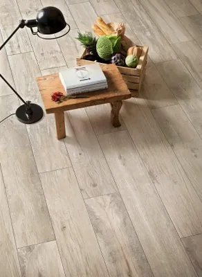 Produktbild von CASA39 Fliesen Holzoptik Weiss 20x120 cm Ragno Woodmania