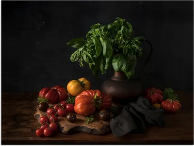 Produktbild von MuchoWow® Poster Stilleben - Tomaten - Basilikum - Gemälde - Gemüse - Schwarz 160x120 cm - Foto Plakat
