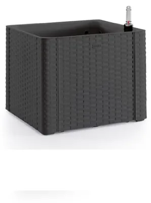Immagine prodotto di Fioriera autoirrigante Natural Deluxe da 35 l, antracite