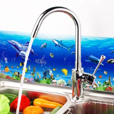 Image de Autocollants muraux décoratifs pour la salle de bain représentant des dauphins, des baleines et des poissons exotiques.