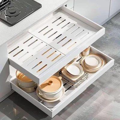 Obrázek produktu pro Kuchyňský organizér s nastavitelnou šířkou – teleskopická zásuvka – bílá – 32–52 cm.