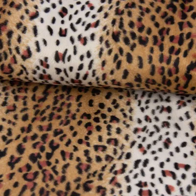 Produktbild von Veloursstoff Meterware Fellimitat Kunstfell braun creme schwarz 1,5m