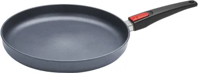 Produktbild von WOLL 'Diamond LITE Induktion, Gusspfanne, AS Ø 30 cm, 5 cm hoch'