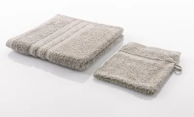 Produktbild von Gözze Frottierserie Sylt uni silber Saunatuch 70 cm x 200 cm