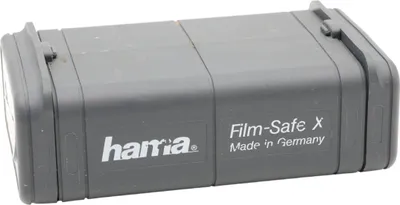 Produktbild von Hama Film-Safe X Filmbox Filmschutzhülle Filmsafe für bis zu 4 Kleinbild Filme 5990
