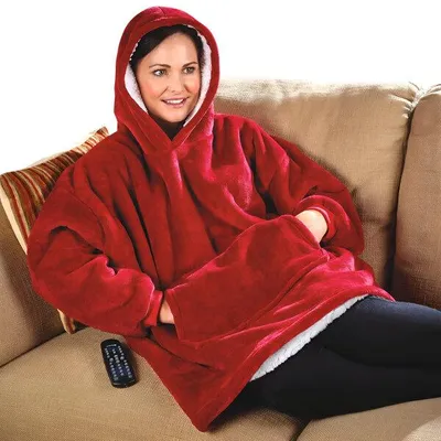 Produktbild von Pullover und Decke in einem – HOODZIE Rot