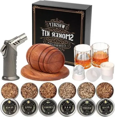 Produktbild von Whisky-Räucherset mit Brenner – 6 Aromen, Holzchips, 2 Gläser, 2 Eiswürfelformen – Cocktail-Räucher-Infuser – Bourbon-Whisky-Geschenkidee für Männer und Väter zum Geburtstag