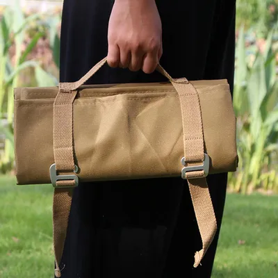 Obrázok produktu pre Vodotesná pikniková deka 600D, rozmer 145x200 cm, veľká, vhodná pre 3-4 osoby, ideálna na outdoorové aktivity, kempovanie, pláž, cestovanie. Slúži aj ako podložka pod stan. Farba: khaki