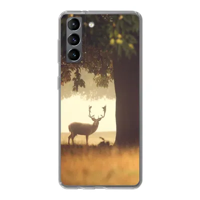 Produktbild von MuchoWow® Handyhülle Schutzhülle Hülle für Samsung Galaxy S21 Hirsche - Bäume - Wald Silikon Softcase Handy Hülle - Softcase