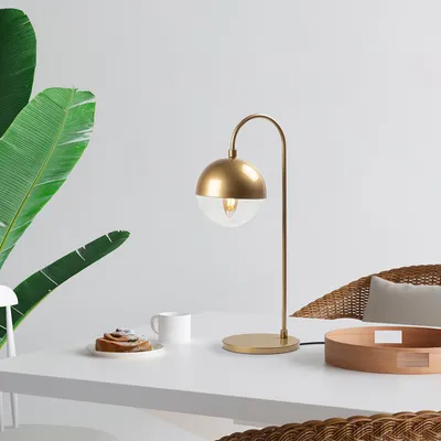 Produktbild von Opviq, Elegante Tischlampe aus Metall, Gold, 18 x 25 x 53 cm | Glasabdeckung, Durchmesser 15 cm, E14 Fassung, max. 40 W, 200 cm Kabel | Modernes Design für Zuhause & Hotel.