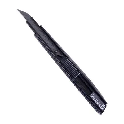 Image de Cutter NT Cutter 9 mm