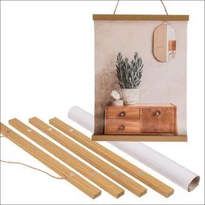 Produktbild von Holz-Posterleiste magnetisch, inkl. Bild, DIN A 3 geeignet, mit Band zum Aufhängen