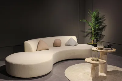 Produktbild von Design Wohnzimmer Set Sofa Viersitzer mit 2x Couchtische Luxus Möbel