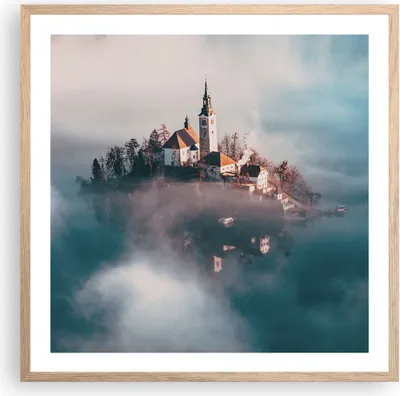 Produktbild von Gerahmtes Poster - Rahmen in heller Eiche - Alpen Bled Kirche - 60x60 cm - Wand Bild - Wanddeko - Wandbilder - Wandposter - Bilderrahmen - Bilder - Kunstdruck - Wandbild - P2NAC60x60-4130