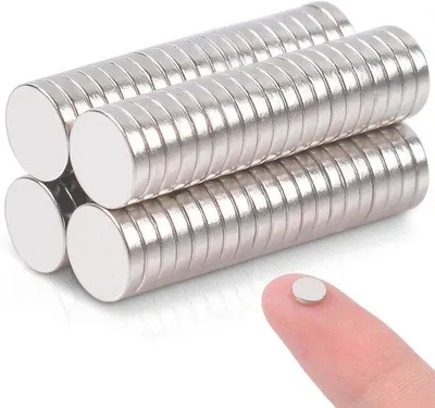 Produktbild von Magnetset, kleine runde Neodymium-Magneten, extra stark, 5 mm x 1 mm, für Whiteboards und Kühlschrankmagneten