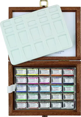 Produktbild von Schmincke Horadam Aquarell Malkasten Holzkasten 24 x 1/1 Näpfchen 74 524 097