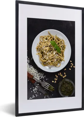 Produktbild von MuchoWow® MuchoWow® Gerahmtes Poster Italienische Nudeln mit Pesto und Käse 40x60 cm - Poster mit zchwarzem Bilderrahmen - Poster in Rahmen