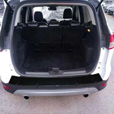 Zdjęcie produktu dla Zderzak ochronny do Ford Kuga C520 2013-2020 czarny akrylowy