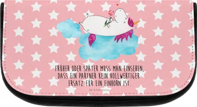 Produktbild von Mr. & Mrs. Panda Organizer Einhorn Verliebt - Rot Pastell - Geschenk, Einhörner, Freundin, Make-up Täschchen, kulturtäschchen, Unicorn, Liebe, Kosmetiktasche, Wolke