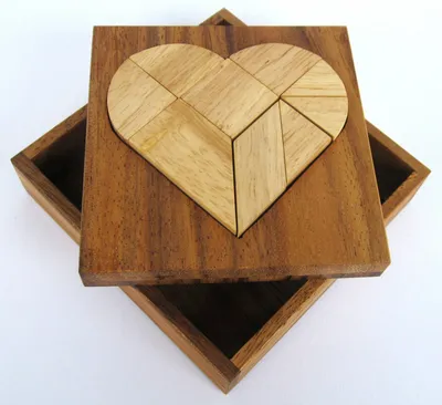 Obrázek produktu pro Tangram "Srdce" - logická hra s 9 dřevěnými destičkami