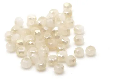 Produktbild von Vintageparts Glasschliffperlen cremefarben Perlenglanz 2,5 x 2 mm, 50 Stück