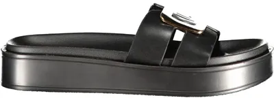Image de Sandales élégantes pour femme, noires, ornées du logo