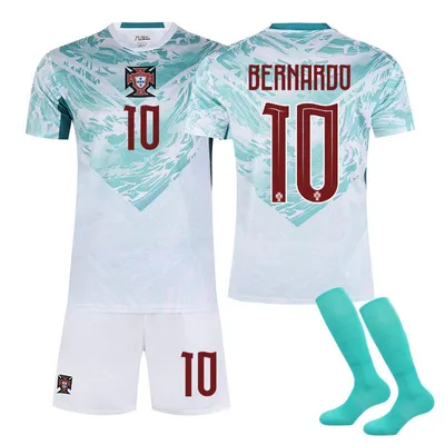 Immagine prodotto di #10 BERNARDO Maglia da calcio della Coppa del Mondo 2026 della partita in trasferta del Portogallo per bambini e adulti TAGLIA:22