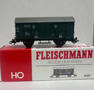 Produktbild von Fleischmann gedeckter Güterwagen Bahndienstwagen