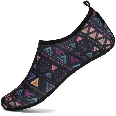 Productafbeelding van Waterschoenen uni - Zwemschoenen antislip - Sneldrogend - Maat 36-47 - Zwart