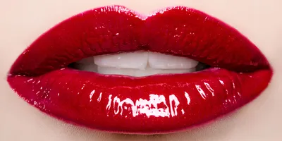 Produktbild von Tulup Glas-Bild -140x70- Wandkunst Dekorative Wand für Küche & Wohnzimmer - Sinnlichkeit  - Rote Lippen - Rot