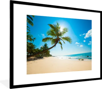 Produktbild von MuchoWow® Gerahmtes Poster Strand - Meer - Sonne - Palme 80x60 cm - Poster mit Schwarzem Bilderrahmen Wandposter Rahmen Foto Bilder - Schlafzimmer-Dekorationen - Fotoposter