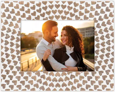 Produktbild von Holzfotorahmen ZEP Lorena 13x18 cm braun weiß mit Herzen zum Aufhängen