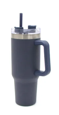 Produktbild von To Go Doppelwandiger Thermobecher Edelstahl für kalt und heiß inkl. Strohhalm ca. 1200ml (Dunkelblau)