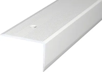 Produktbild von Prinz Treppenkantenprofil Alu silber gelocht 40 x 25 x 2500 mm