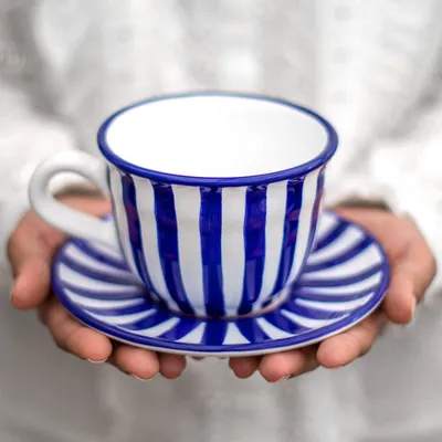 Keramik-Kaffeetasse 350 ml mit Untertasse, gestreift, blau