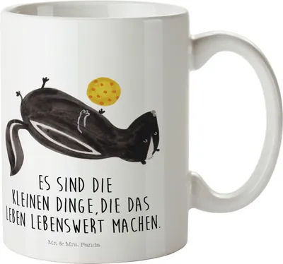 Produktbild von Mr. & Mrs. Panda Plastikbecher Stinktier Ball - Weiß - Geschenk, Skunk, Stinker, Weisheit, Kinderbecher, Mehrwegbecher, Trinklernbecher, Haferl, Pott, Raubtier, Wildtier