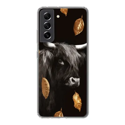 Produktbild von MuchoWow® Handyhülle Schutzhülle Hülle für Samsung Galaxy S21 FE Schottischer Highlander - Blätter - Gold - Schwarz Silikon Softcase Handy Hülle - Mobiltelefonhülle