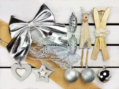Produktbild von Weihnachtsbaumschmuck-Set, NORDGLANZ, 100-teilig, für Weihnachtsbäume 120–210 cm, inkl. Aufbewahrungsbox