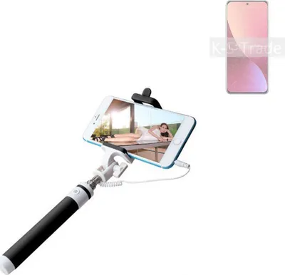 Produktbild von K-S-Trade Selfie Stick kompatibel mit Xiaomi 12S Selfiestick kabelgebunden Monopod mit Kabel Stab Stange Selfportrait Handheldstick schwarz 1x