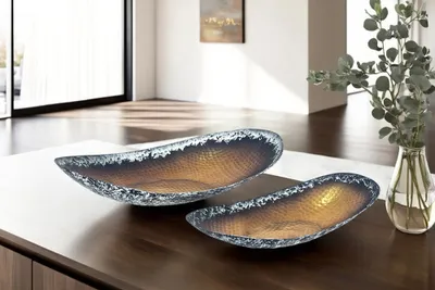 Produktbild von riess-ambiente 2er Set Deko Schalen ORIENT 45cm gold Hammerschlag Design mit Patina