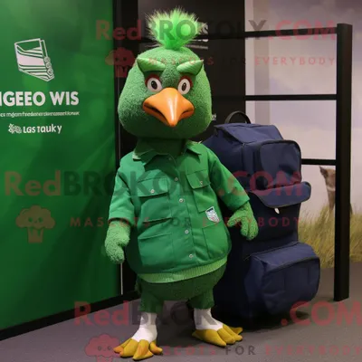 Produktbild von Waldgrüne REDBROKOLY Hühner Maskottchen Kostüm Charakter gekleidet in Shorts und Messenger Bags